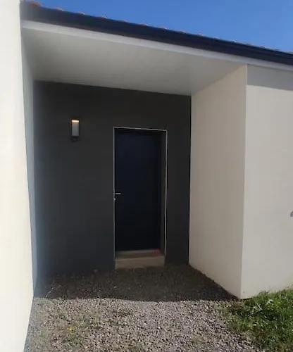 Le Refuge Des Artistes Vezins