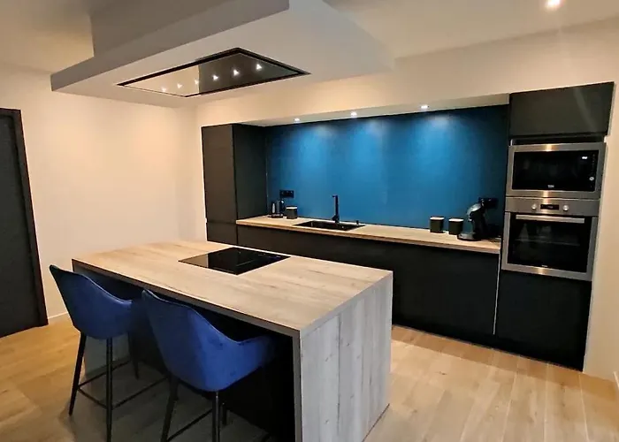 Le Refuge Des Artistes Villa Vezins