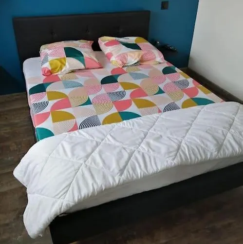 Villa Le Refuge Des Artistes Vezins